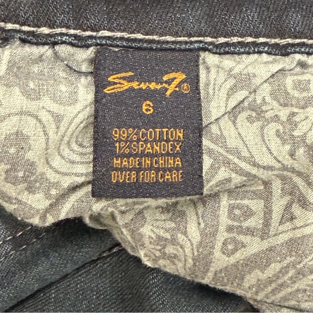 Seven7 dark wash